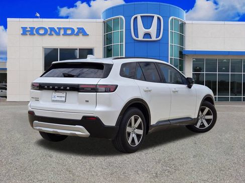 Used 2024 Honda Prologue Touring image 3