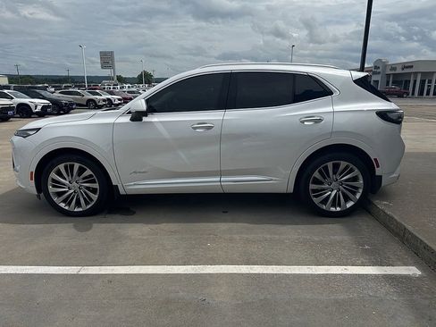 Used 2024 Buick Envision Avenir AWD/4WD image 6