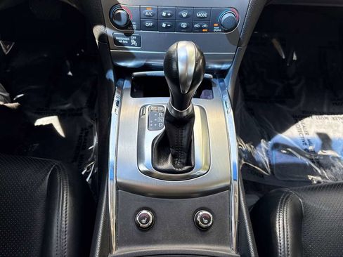 Used 2011 INFINITI G37 Journey w/ Premium Pkg RWD image 30