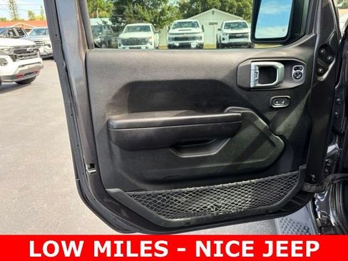Used 2020 Jeep Wrangler Unlimited Sport S AWD/4WD image 12