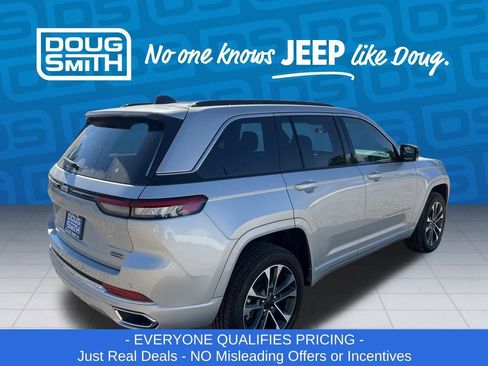 New 2024 Jeep Grand Cherokee Overland image 4