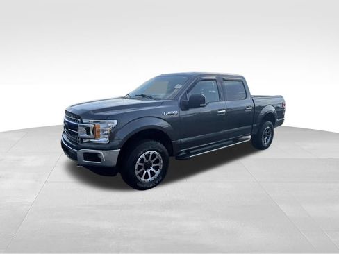 Used 2018 Ford F150 XLT w/ Equipment Group 302A Luxury AWD/4WD image 8