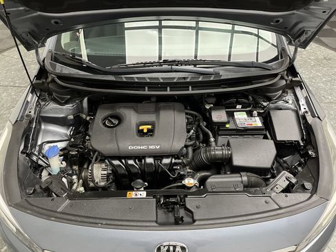 Used 2017 Kia Forte S w/ S Technology Package FWD image 21