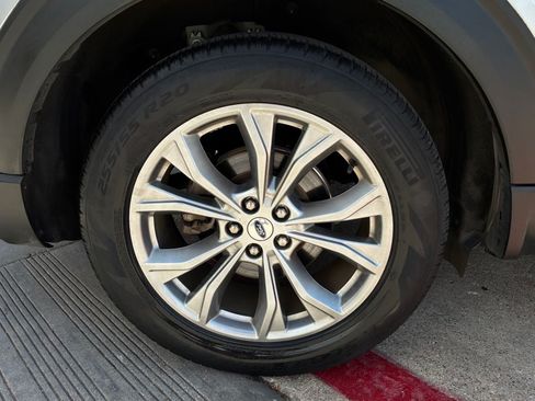 Used 2023 Ford Explorer Limited RWD image 9