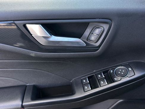 New 2024 Ford Escape ST-Line w/ Equipment Group 301A image 8