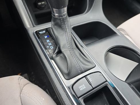 Used 2017 Hyundai Sonata SE image 23