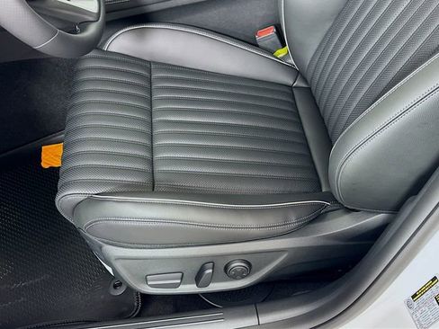 New 2026 Genesis G70 2.5T Prestige image 21