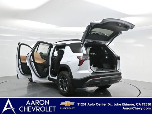 New 2026 Chevrolet Equinox ACTIV w/ Safety and Technology Package image 32
