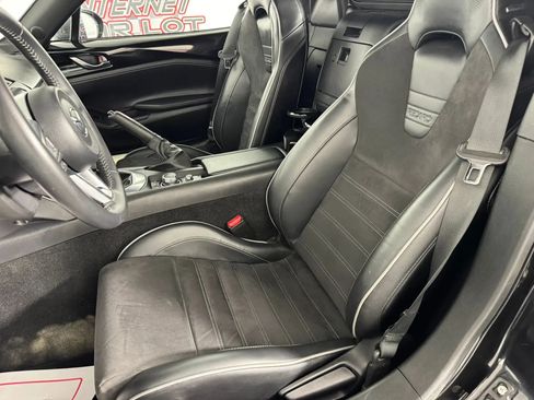 Used 2022 MAZDA MX-5 Miata Club w/ Brembo/BBS Recaro Package RWD image 34