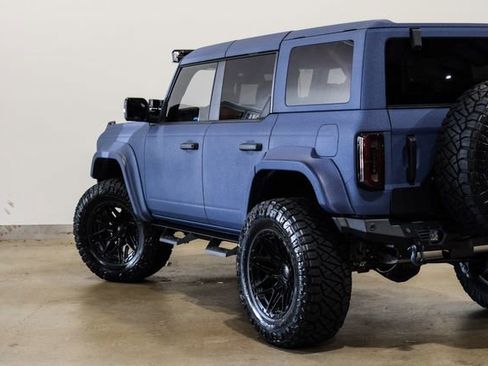 Used 2025 Ford Bronco Badlands image 39