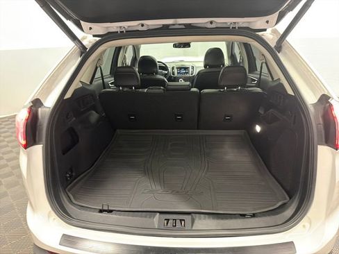 Used 2018 Ford Edge Titanium w/ Equipment Group 302A AWD/4WD image 11