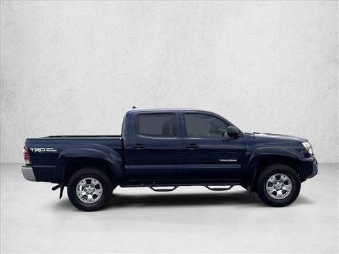 Used 2012 Toyota Tacoma PreRunner w/ TRD Off-Road Pkg RWD image 4