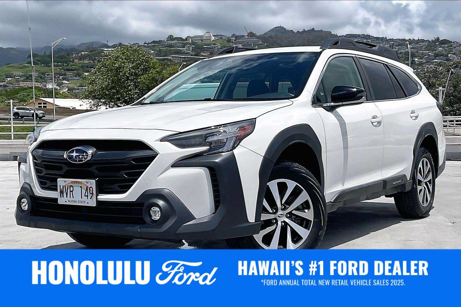 Used 2023 Subaru Outback Premium AWD/4WD image 1