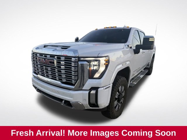 Used 2024 GMC Sierra 2500 Denali w/ Denali Reserve Package AWD/4WD image 1