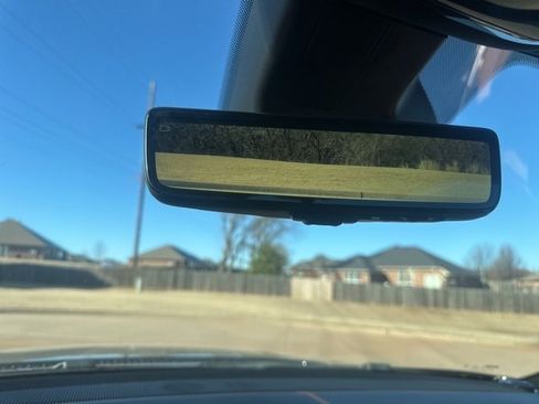 Used 2023 Jeep Grand Wagoneer Series III image 12