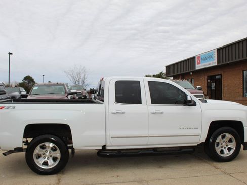 Used 2018 Chevrolet Silverado 1500 LTZ Z71 AWD/4WD image 10
