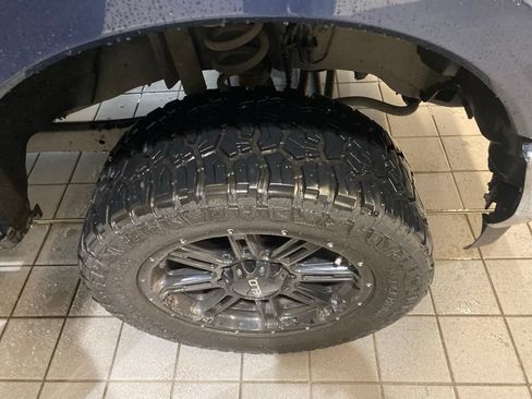 Used 2019 Ford F350 XLT w/ XLT Premium Package AWD/4WD image 17