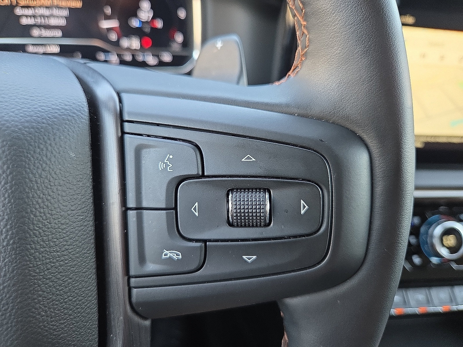 Used 2024 GMC Sierra 1500 AT4 w/ Technology Package AWD/4WD image 24