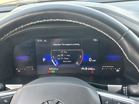 Certified 2022 Volkswagen Atlas Cross Sport SE image 27