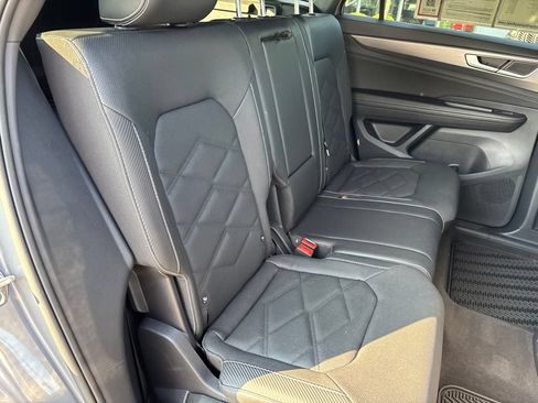 Used 2026 Volkswagen Atlas Cross Sport SE AWD/4WD image 47
