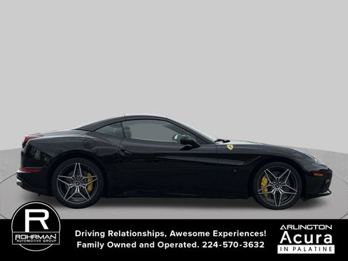 Used 2015 Ferrari California T RWD image 6