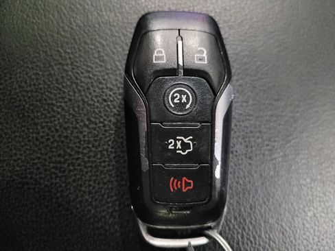 Used 2016 Ford Explorer Sport w/ Equipment Group 401A AWD/4WD image 32