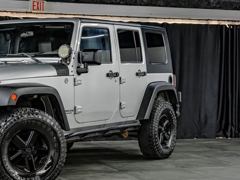 Used 2007 Jeep Wrangler X image 6