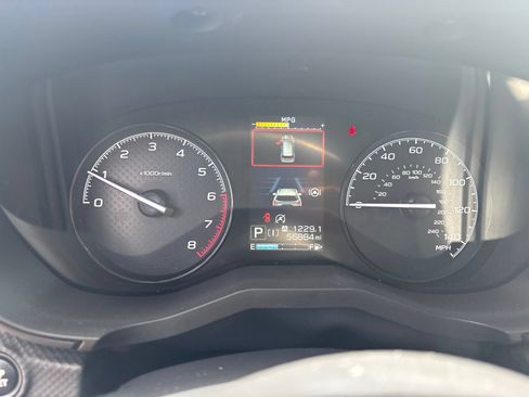 Used 2022 Subaru Forester AWD/4WD image 8