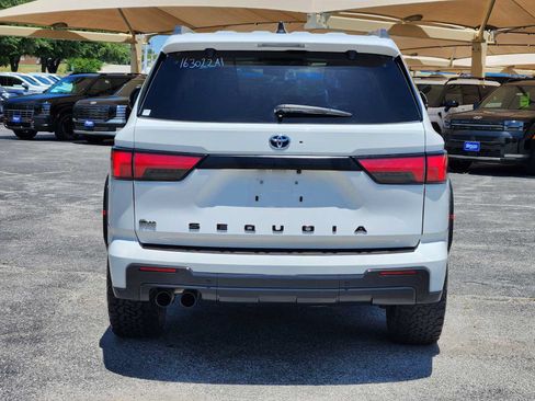 Used 2023 Toyota Sequoia TRD Pro AWD/4WD image 6