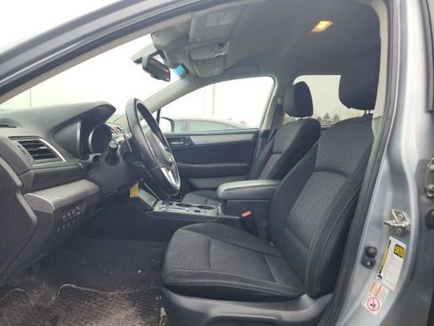 Used 2015 Subaru Outback 2.5i Premium image 3