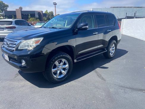 Used 2011 Lexus GX 460 w/ Convenience Pkg AWD/4WD image 4