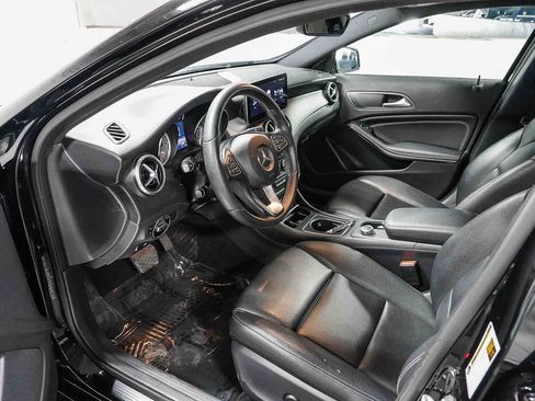 Used 2016 Mercedes-Benz GLA 250 image 17