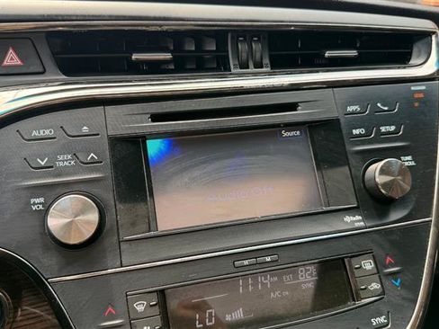 Used 2014 Toyota Avalon XLE Touring FWD image 35
