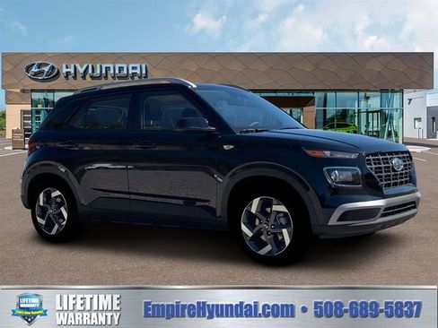 New 2026 Hyundai Venue SEL FWD image 10