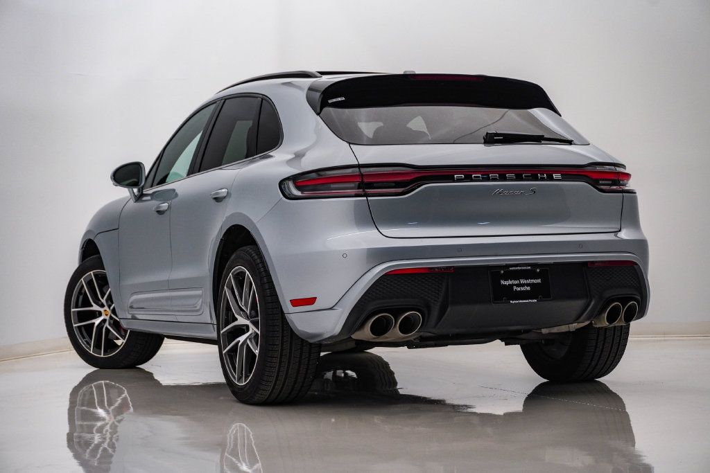 Certified 2026 Porsche Macan S AWD/4WD image 3