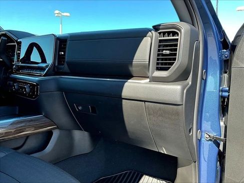 Used 2026 Chevrolet Silverado 2500 LT w/ Trail Boss Package image 13