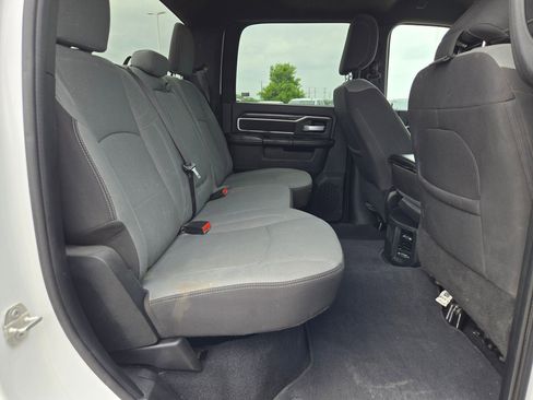 Used 2024 RAM 2500 Big Horn AWD/4WD image 22