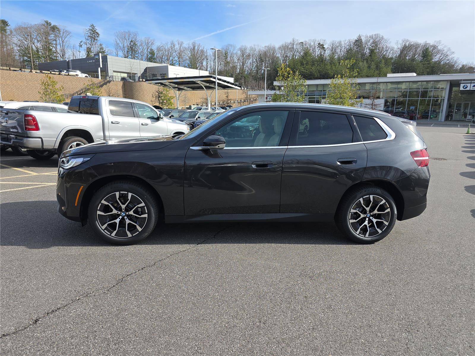 Used 2026 BMW X3 xDrive30i w/ Premium Package AWD/4WD image 6