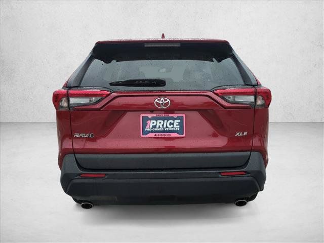 Certified 2024 Toyota RAV4 XLE Premium FWD image 7