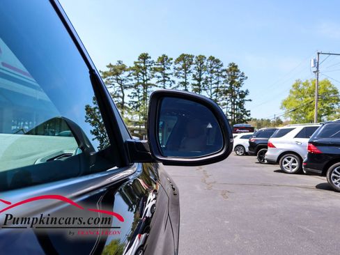 Used 2023 BMW X3 xDrive30i w/ Premium Package AWD/4WD image 18