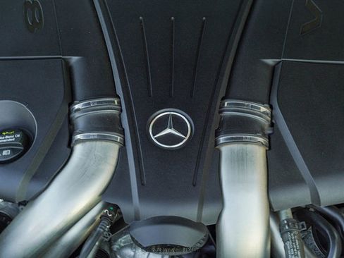 Used 2015 Mercedes-Benz SL 550 image 25