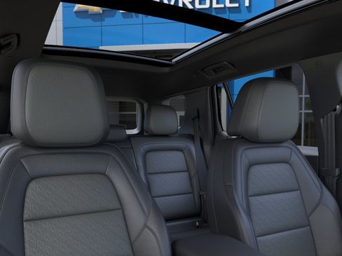New 2026 Chevrolet Equinox LT AWD/4WD image 24