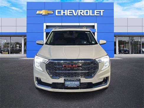 Certified 2024 GMC Terrain Denali w/ Denali Premium Package image 2