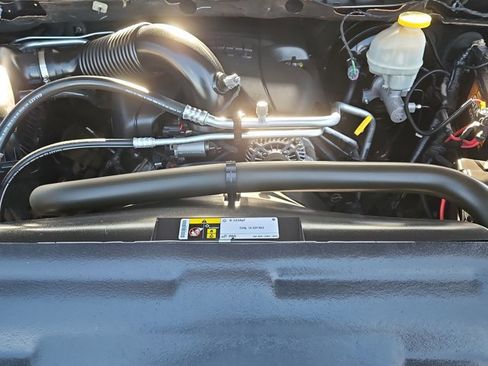 Used 2017 RAM 1500 Express image 21