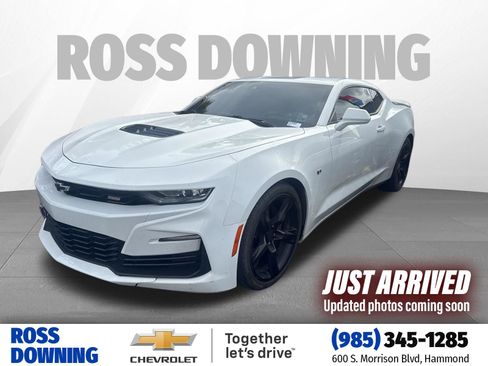 Used 2020 Chevrolet Camaro SS RWD image 1