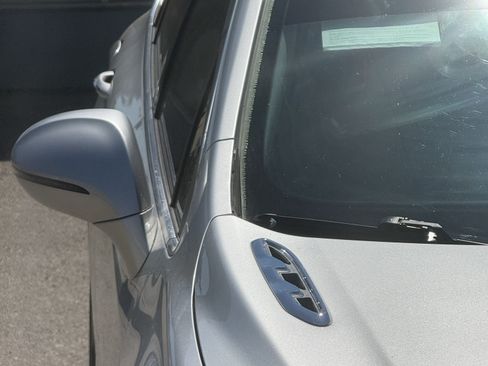 Used 2017 Buick Envision Essence FWD image 24