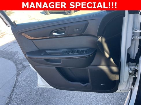 Used 2014 GMC Acadia Denali image 33