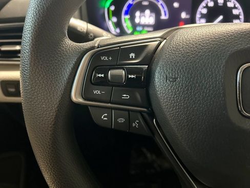 Used 2021 Honda Accord Hybrid image 25