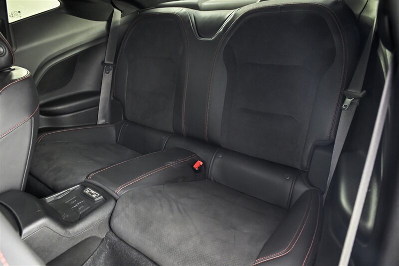 Used 2022 Chevrolet Camaro ZL1 RWD image 19