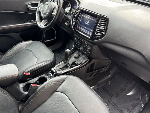 Used 2020 Jeep Compass Limited w/ Safety & Security Group image 32